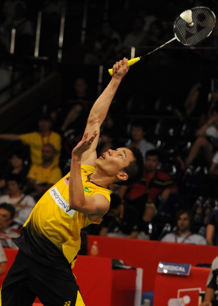 印尼羽毛球队绝杀印度羽毛球队，李宗伟三分雨点燃全场