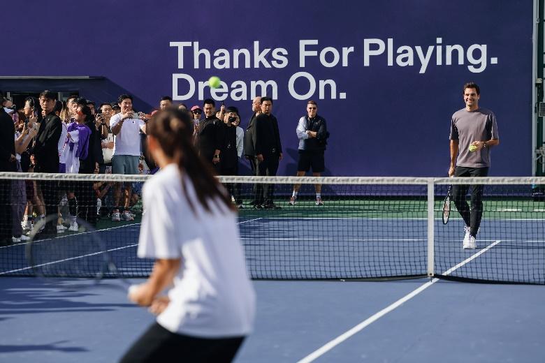 欧洲网球队鏖战法国网球队，费德勒统治全场