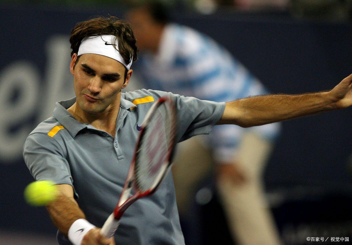 世界网球队力克法国网球队，费德勒绝境逆转