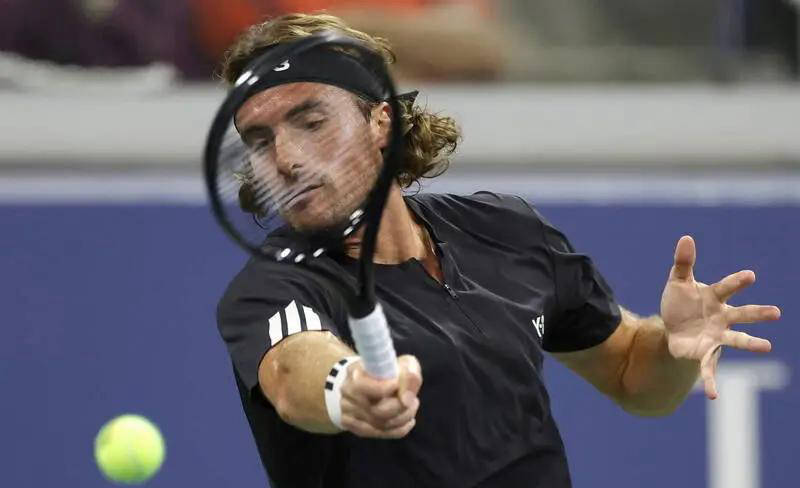 西班牙网球队碾压英国网球队，西西帕斯送出助攻