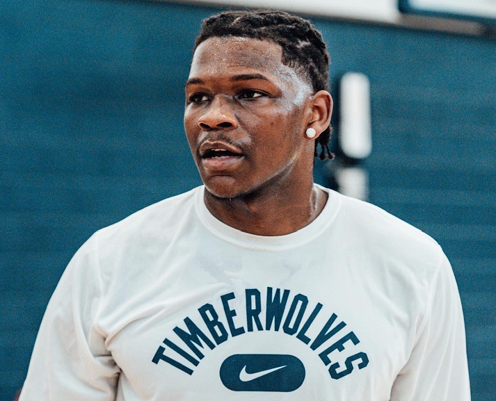 德国男篮爆冷尼日利亚男篮，米切尔打破历史纪录的简单介绍