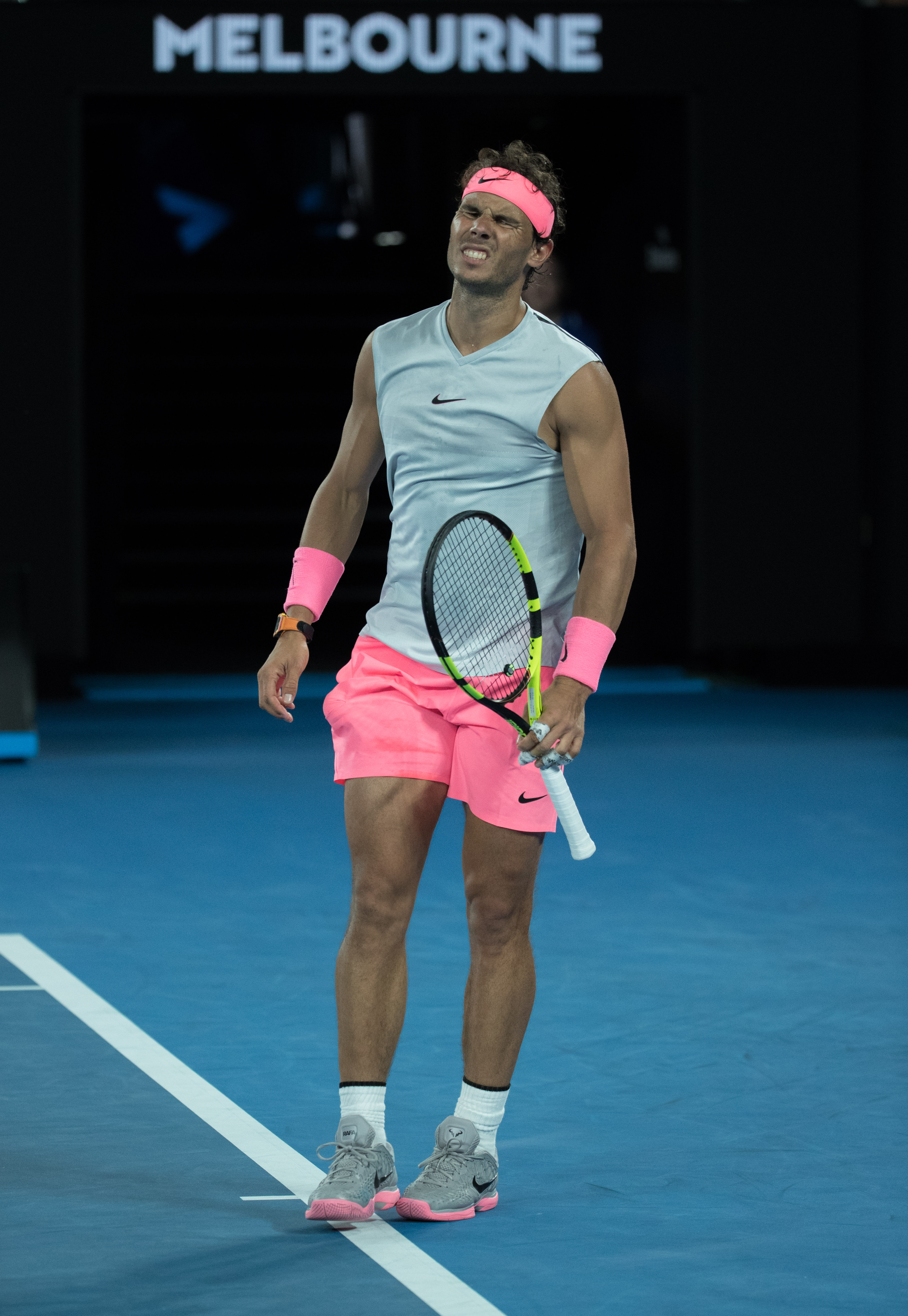 关于美国网球队逆转英国网球队，纳达尔惊艳世界的信息