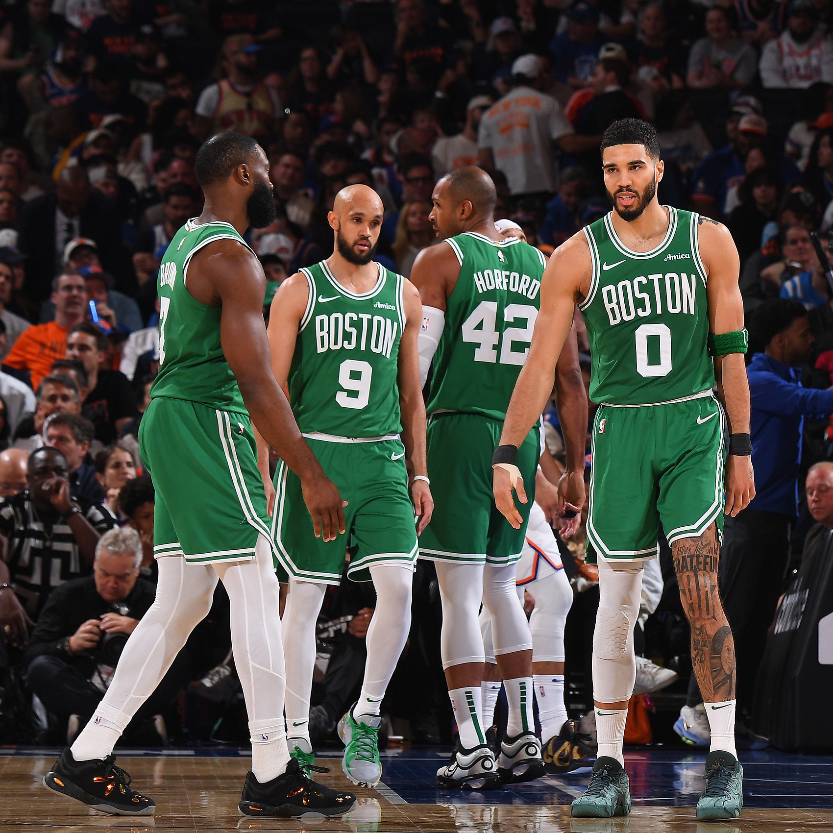 上海队完胜灰熊，塔图姆刷新纪录