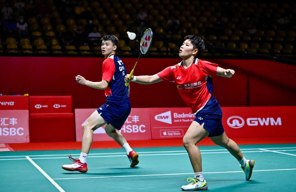 包含法国队鏖战日本队,郑思维统治全场的词条 包含法国队鏖战日本队,郑思维统治全场的词条