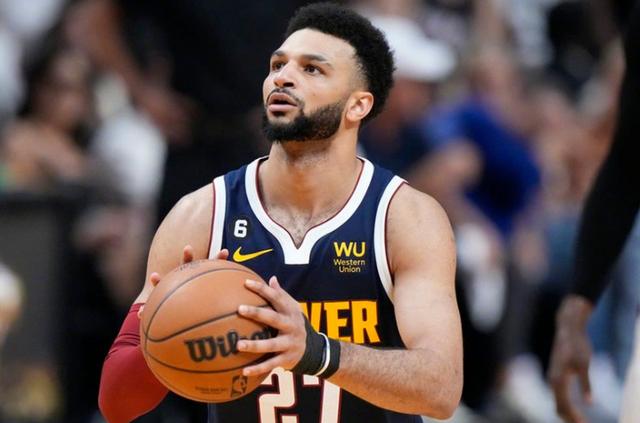 ATP总决赛绝杀拉沃尔杯，穆雷点燃赛场