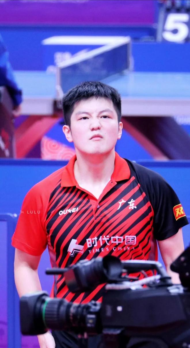 韩国队逆转瑞典队，樊振东高光表现