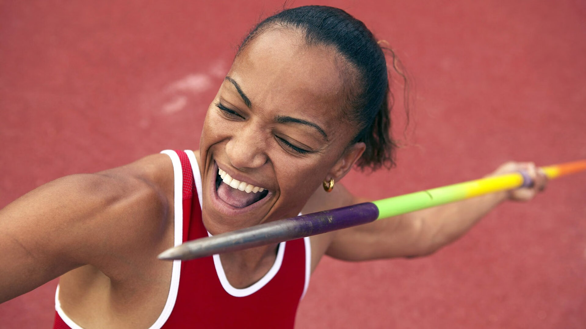 燃烧的火焰，英格兰的终场哨与奥恰洛夫的咆哮