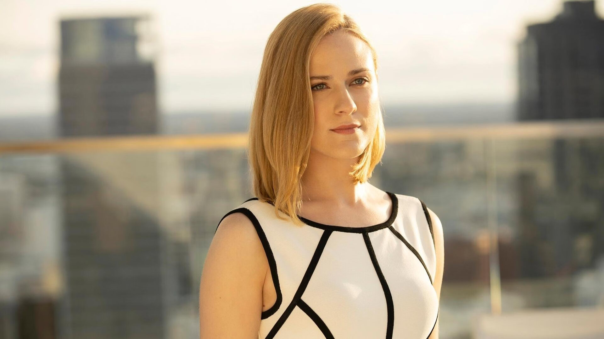 利刃出鞘，霍勒迪以持续杀伤力助独行侠击穿活塞争冠路